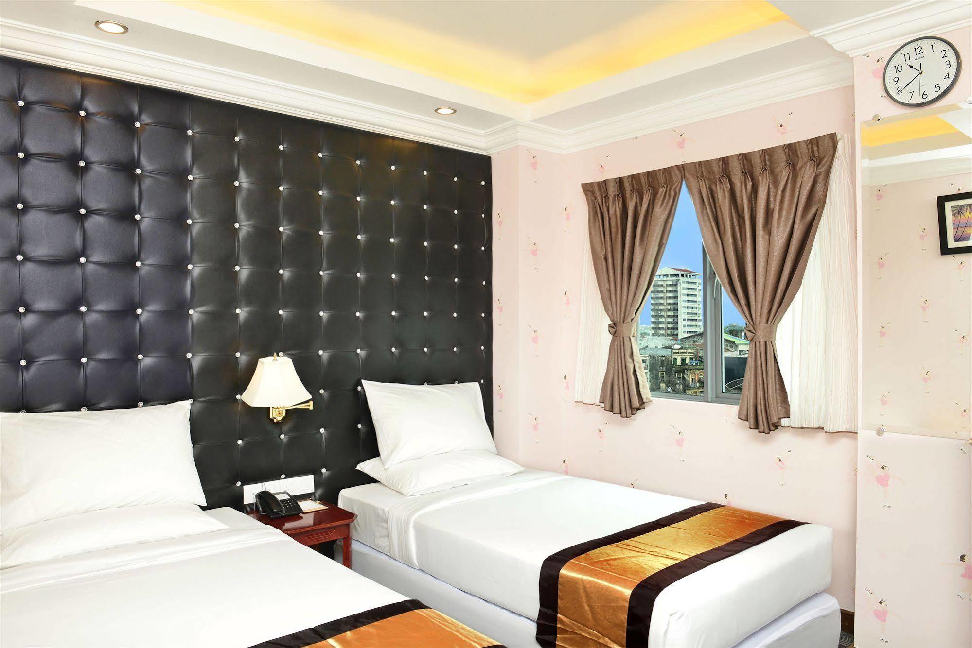 Hotel Grand United - 21St Downtown Yangon Ngoại thất bức ảnh