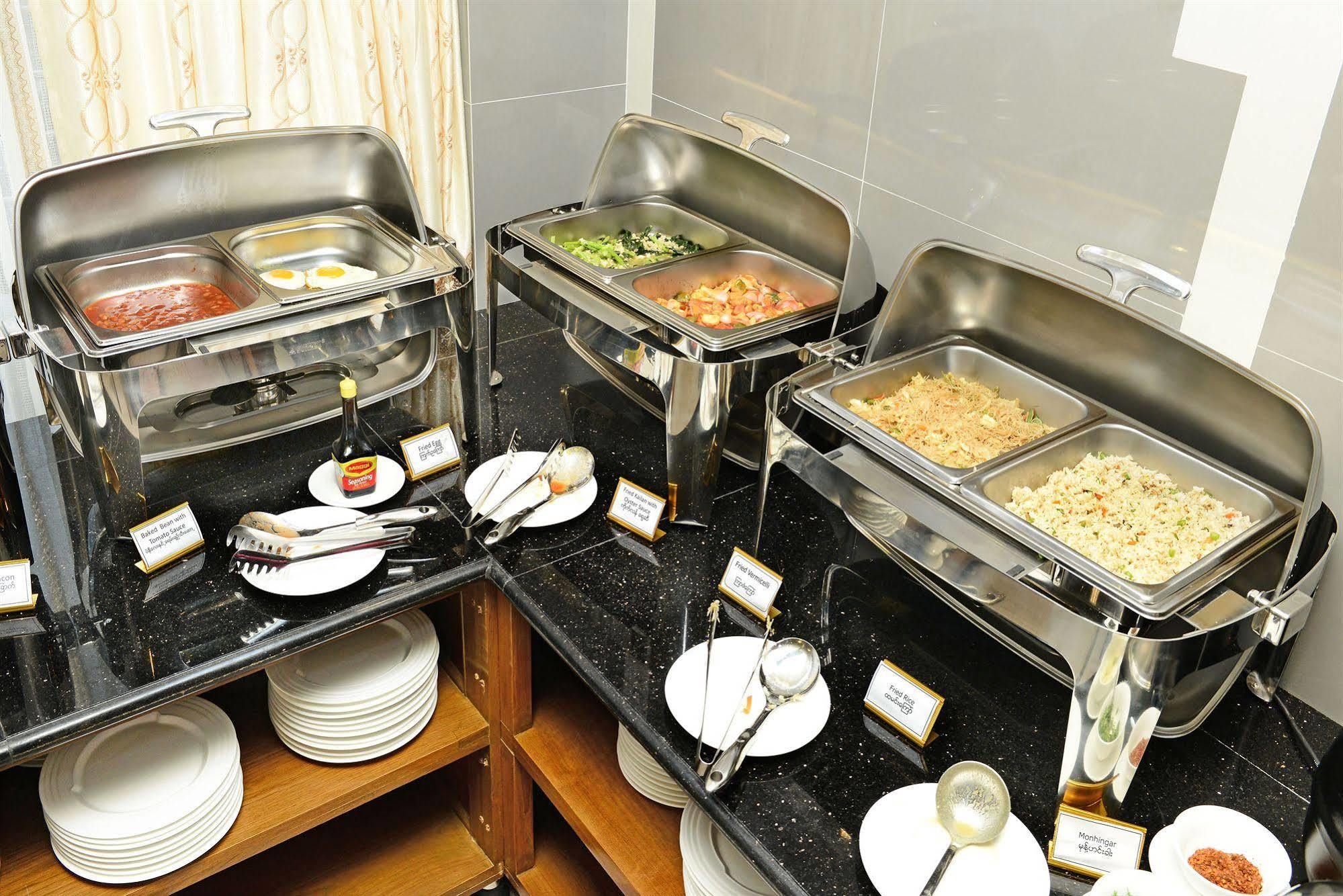 Hotel Grand United - 21St Downtown Yangon Ngoại thất bức ảnh